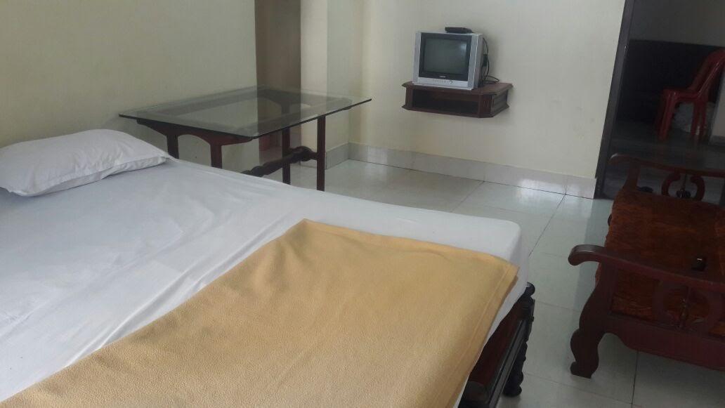 Poonthanam Guest House Guruvāyūr Dış mekan fotoğraf